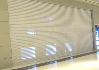 Acessórios para porta de enrolar